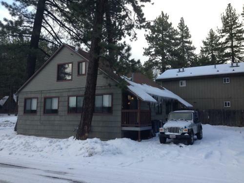 Heavenly Ski Run Cottage