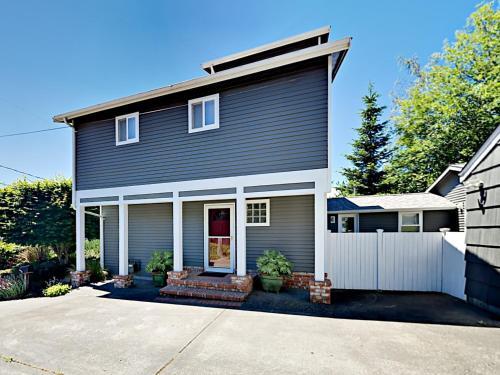 4126 Sw Thistle St Home