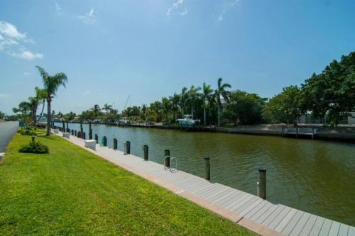 Apartamento Mariner Pointe #1012