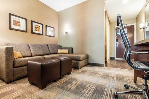 Hotel Comfort Suites Brookings