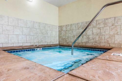 Hotel Comfort Suites Brookings