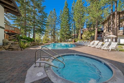 3294 Pine Hill Rd Home
