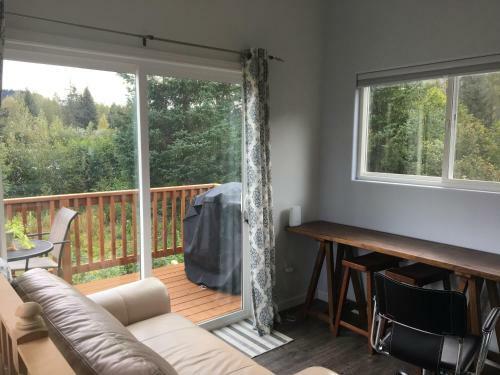 Glacier Creek Cabins