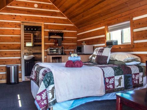 Glacier Creek Cabins