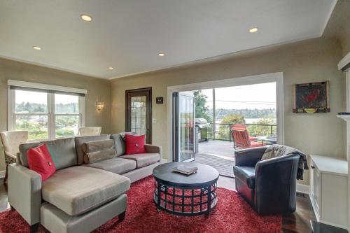 Green Lake Bungalow