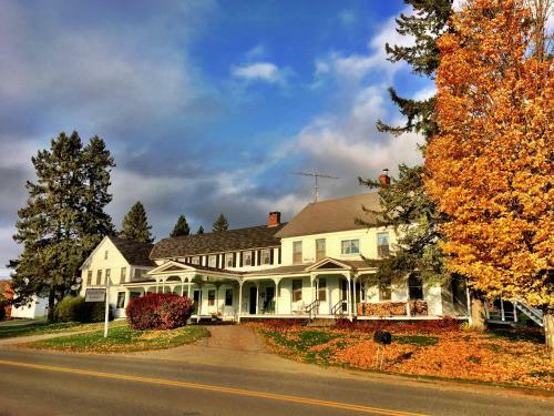 Posada Highland Lodge