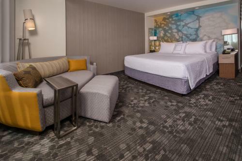 Hotel Courtyard By Marriott Hershey Chocolate Avenue