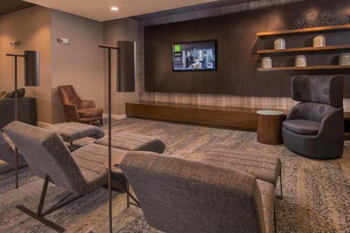 Hotel Courtyard By Marriott Hershey Chocolate Avenue