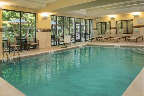 Hotel Courtyard By Marriott Hershey Chocolate Avenue
