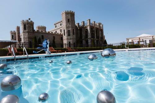 Hotel Kentucky Castle