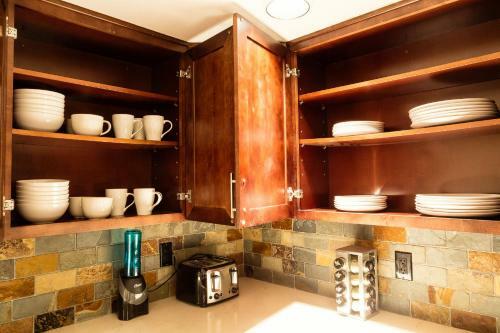 Scottsdale Luxury Home 2bdr
