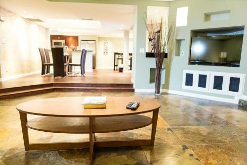 Scottsdale Luxury Home 2bdr