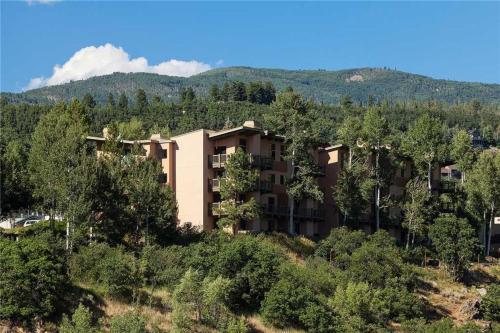 Storm Meadows Club B Condominiums - Cb420