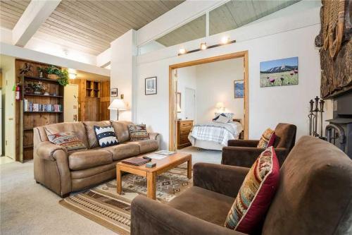 Storm Meadows Club B Condominiums - Cb420