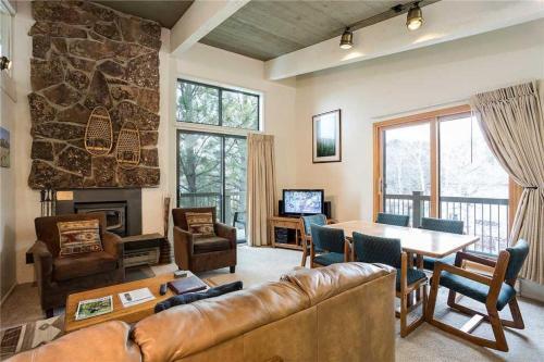 Storm Meadows Club B Condominiums - Cb420