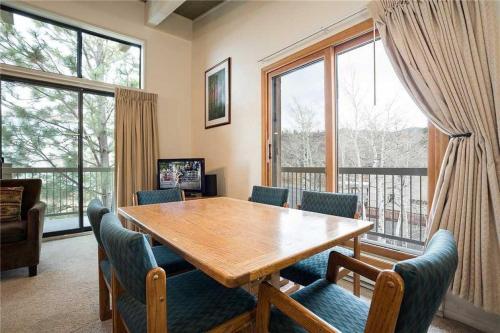 Storm Meadows Club B Condominiums - Cb420