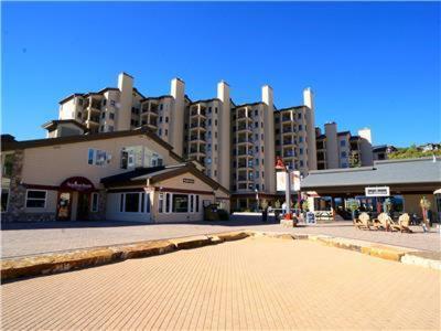 Apartamento Torian Plum 303