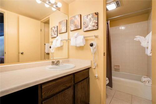 Rockies Condominiums - R2232