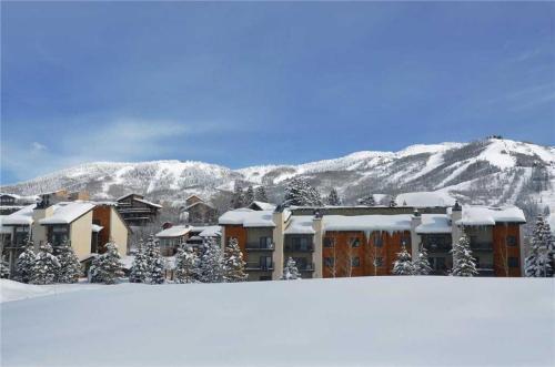 Rockies Condominiums - R2232