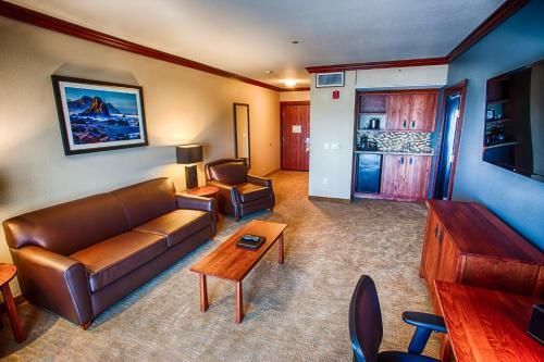 Lucky 7 Casino & Hotel (Howonquet Lodge)
