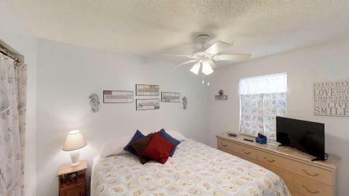 Surf Crest Village 12