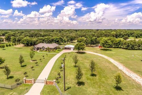 22 Acres Private Rural Oasis For Relaxation