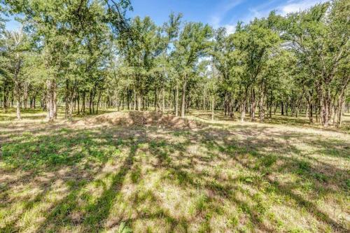 22 Acres Private Rural Oasis For Relaxation