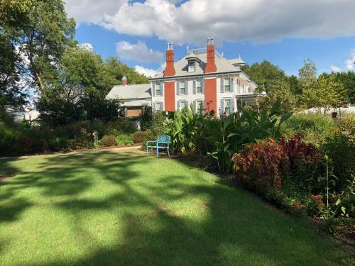 Bed & Breakfast Highgate Estate & Gardens