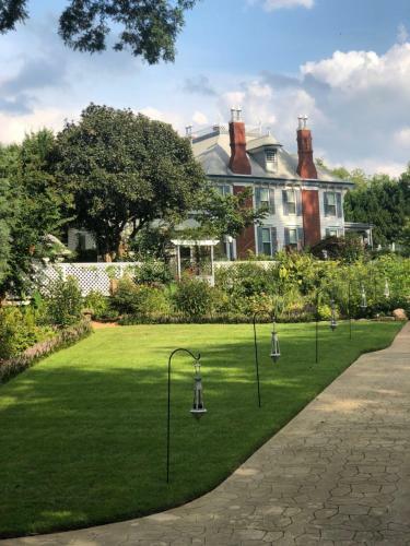 Bed & Breakfast Highgate Estate & Gardens