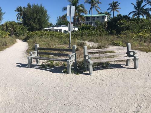 The Sandpiper Cottage