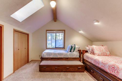 28 Cypress