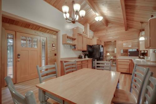 Otter Lane 11 | Discover Sunriver