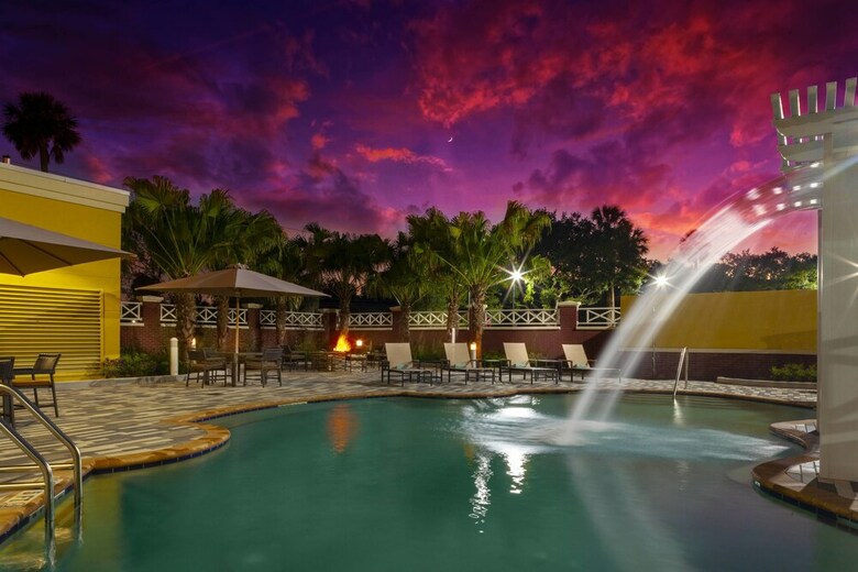 Hotel Courtyard By Marriott Deland Historic Downtown