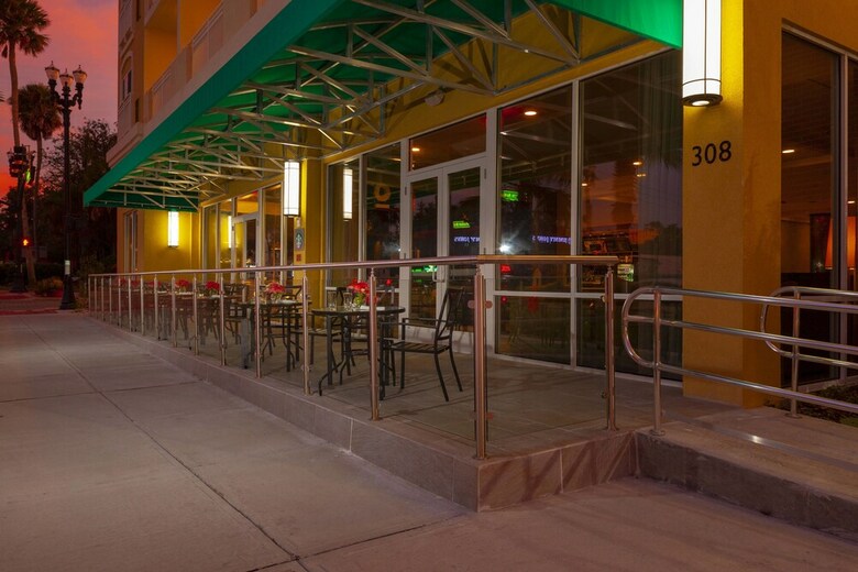 Hotel Courtyard By Marriott Deland Historic Downtown