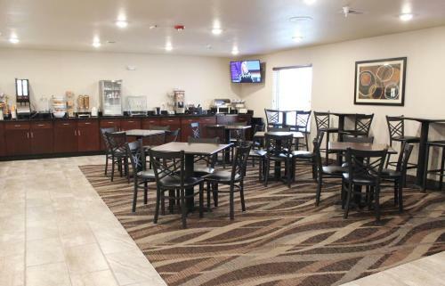 Hotel Cobblestone Inn & Suites - Lamoni