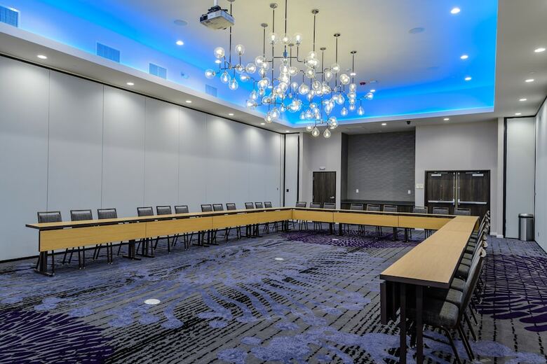 Hotel Courtyard By Marriott Lake Jackson