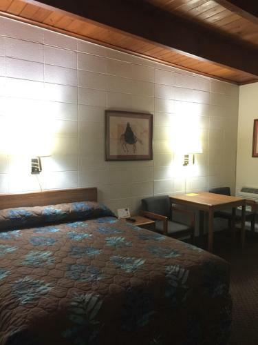 Lazy U Motel
