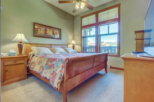 Eagle Springs East 402: Buffaloberry Suite