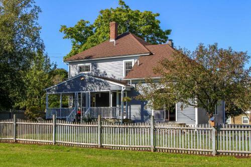 Farmhouse Haven