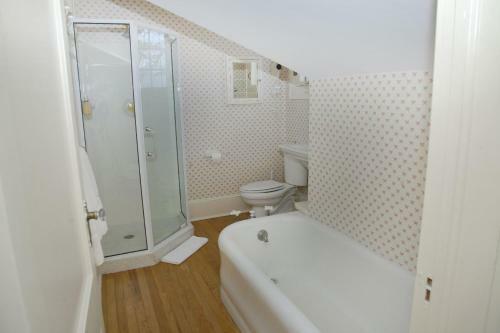 Bykenhulle House Bed And Breakfast