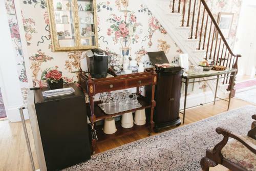 Bykenhulle House Bed And Breakfast