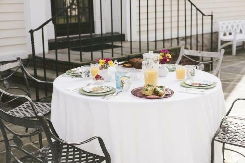 Bykenhulle House Bed And Breakfast