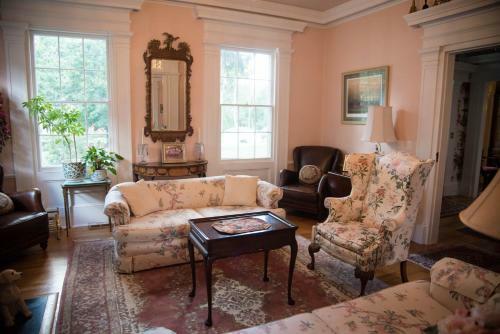Bykenhulle House Bed And Breakfast