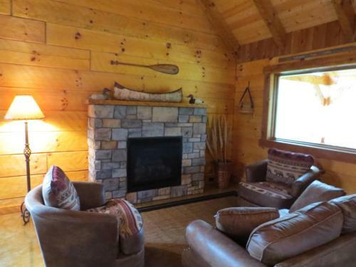 Lodge Southern Comfort Lakeside Cabin Resort
