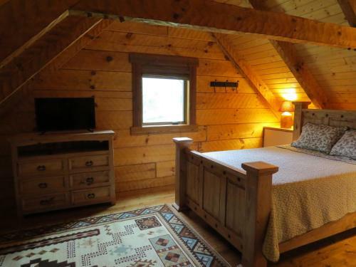 Lodge Southern Comfort Lakeside Cabin Resort