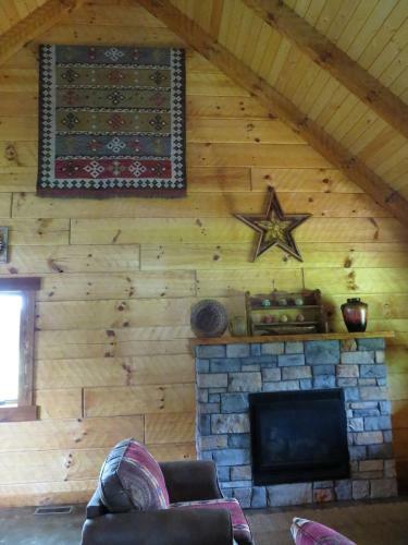 Lodge Southern Comfort Lakeside Cabin Resort