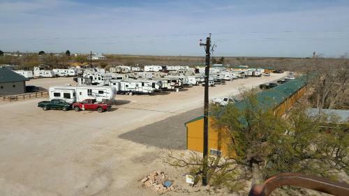 Apartamento Elite Cabins And Rv Park