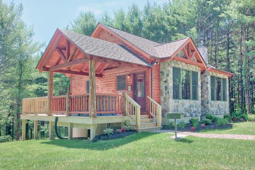 Evergreen - Hocking Hills Home