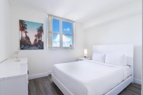 Pet Friendly Apartments In Sunny Isles