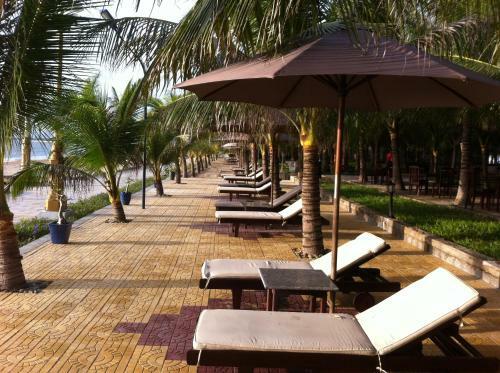 Hotel Gold Rooster Resort